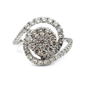 Bague de mariage torsadée en or blanc 18 carats avec diamants véritables, design « Beloved Bride », bijoux fins pour femme - Product Image 1