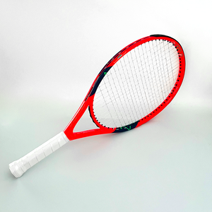 <span class=keywords><strong>Raquette</strong></span> <span class=keywords><strong>de</strong></span> <span class=keywords><strong>Tennis</strong></span> personnalisée <span class=keywords><strong>de</strong></span> <span class=keywords><strong>23</strong></span> <span class=keywords><strong>pouces</strong></span> en fibre <span class=keywords><strong>de</strong></span> carbone <span class=keywords><strong>de</strong></span> bonne qualité pour enfants - Product Image 1
