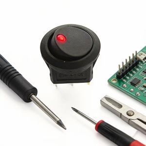 สวิตช์กันน้ำแบบ SPDT ทรงเรือ ขาสามขา สองเกียร์ รุ่น HM-KCD1-3 10A 12V IP68 - Product Image 5