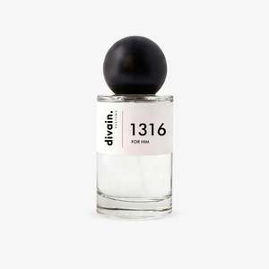 Divain 1316 For Him Eau De Parfum Intensità Moderata Uso Diurno Fragranza Primaverile Amaderada - Product Image 1