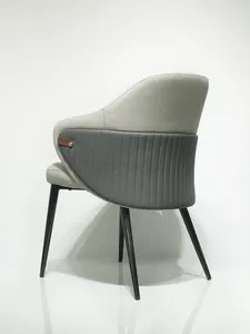 <span class=keywords><strong>Chaise</strong></span> de salle à manger moderne haut de gamme, revêtement <span class=keywords><strong>en</strong></span> <span class=keywords><strong>cuir</strong></span> beige et gris avec pieds <span class=keywords><strong>en</strong></span> métal noir, <span class=keywords><strong>chaise</strong></span> d'appoint de luxe pour salle à manger - Product Image 2