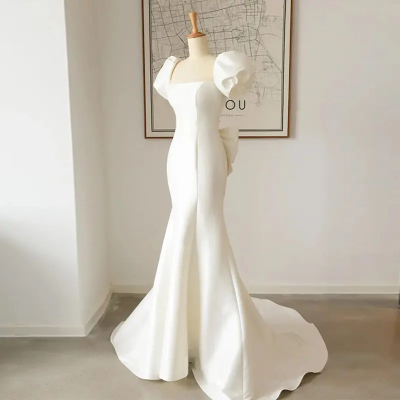 فستان زفاف من الساتان بتصميم حورية البحر, فستان سهرة أبيض ضيق بدون ظهر مع قطار