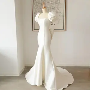 Vestido de novia elegante y ligero de satén con cola, vestido de noche blanco de sirena con espalda descubierta