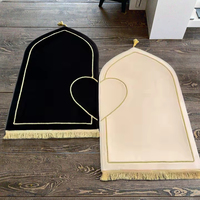 Tapis musulman antidérapant en mousse à mémoire de forme personnalisé en gros Tapis de sol de luxe souple pour genoux front cadeau Tapis de prière