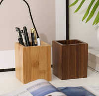 Porte-stylos carré en bambou, organiseur de bureau en bois massif, personnalisable (matériaux et logo)