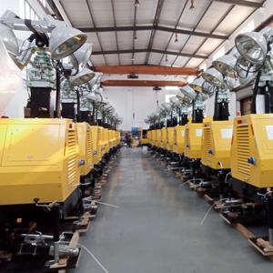 Cột Nâng Thủy Lực 9 mét với máy phát điện và tháp chiếu sáng có thể được trang bị đèn 4 1000W - Product Image 1