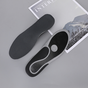 แผ่นรองพื้นรองเท้าคาร์บอนเกรดมืออาชีพ Lao Song ป้องกันแรงกระแทก ทนทาน ออกแบบเพื่อความสบายเฉพาะบุคคล เหมาะสำหรับวิ่ง ปั่นจักรยาน รุ่น XD-1016 - Product Image 3