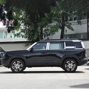 BAIC BJ30 1.5T เทอร์โบ รถเอสยูวีขนาดกลาง ยางใหม่ R19 เกียร์อัตโนมัติ สมรรถนะสูง สำหรับขับขี่ออฟโรด เครื่องยนต์เบนซิน ผลิตในจีน - Product Image 6