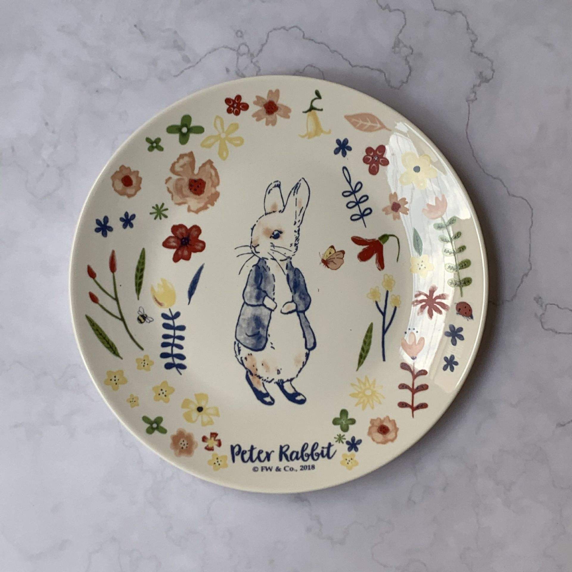 กระต่ายยืน