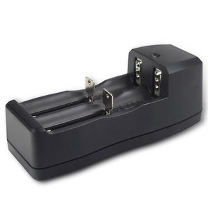 Chargeur double fente Romon pour batteries 18650 et 26650 avec indicateur lumineux de charge - Product Image 4