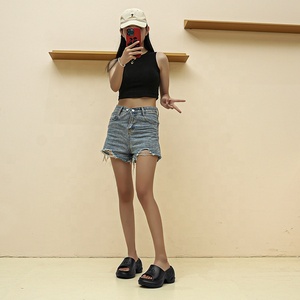 Zapatos de moda para mujer para caminar con tacón, zapatos deslizantes suaves para el hogar con suela gruesa, zapatillas de plataforma con logotipo personalizado para mujer - Product Image 3