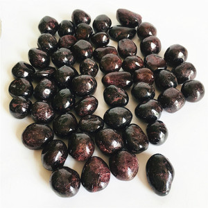 Commercio all'ingrosso naturale allentati della <span class=keywords><strong>pietra</strong></span> preziosa rhodolite <span class=keywords><strong>granato</strong></span> rosso tumbled stones - Product Image 3