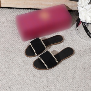 Sandales à motif tissé tendance pour femmes de marque avec logo métallique, pantoufles en cuir, <span class=keywords><strong>chaussures</strong></span> plates décontractées à enfiler, <span class=keywords><strong>chaussures</strong></span> ouvertes - Product Image 5