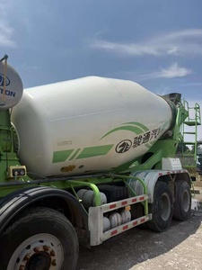 Camion malaxeur à béton Shacman d'occasion 2021, 8x4, capacité 10m³, 2000-3000 heures, origine Shanxi, pour transport de chantier - Product Image 3