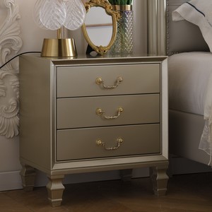 Cama de Plataforma de Madera Sólida con Cabecera Tapizada <span class=keywords><strong>en</strong></span> Cuero y Detalles de Tachuelas, Estilo <span class=keywords><strong>Castillo</strong></span> Francés, Color Plata Champán, para Recámara Principal de Lujo - Product Image 4