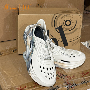 Liquidación de Calzado Deportivo Talla Europea con Pago T/T Aceptado - Product Image 1