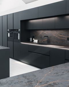 CBMMart 2025 Noir préfabriqué intégré intégré <span class=keywords><strong>cuisine</strong></span> intelligente 2024 nouveautés <span class=keywords><strong>cuisine</strong></span> avec îlot en bois <span class=keywords><strong>cuisine</strong></span> cabienet - Product Image 3