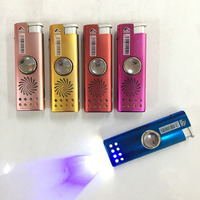 Briquet à jet coupe-vent anti-stress avec LED, rechargeable au butane, logo personnalisé en gros, gaz pré-rempli pour les États-Unis