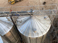 Silos de stockage intérieurs pour le son de blé