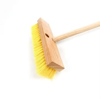 Brosse de nettoyage de sol innovante et écologique en bois massif naturel, robuste, pour éliminer la saleté, avec poignée ergonomique en PP jaune