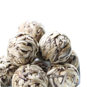 Usine en gros Pu'er clair de lune thé blanc <span class=keywords><strong>Dragon</strong></span> perles boules 8G Sheng/emballage brut personnalisation - Product Image 6
