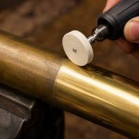Kit de 6 disques de polissage en feutre de 26 mm pour tuyaux métalliques, profilés en acier, tôles et métaux tendres