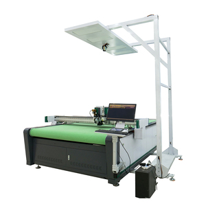Dr. Bang Machine de découpe CNC automatique de peaux de cuir de vache à grande vitesse avec couteau de coupe oscillant - Product Image 2