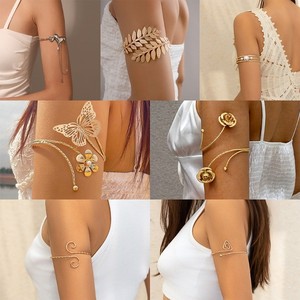 Bracciali da <span class=keywords><strong>braccio</strong></span> a farfalla con fiore e cuore, con nappe, aperti, per donna, accessori per il corpo di tendenza - Product Image 2