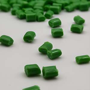 Granules PC <span class=keywords><strong>FR</strong></span> à haut débit, <span class=keywords><strong>MFR</strong></span> 55g/10min pour boîtiers de chargeur ultra-minces - Product Image 3