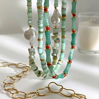 Collier artisanal en acier inoxydable avec perles, pierres naturelles et résine, bijoux minimalistes tendance pour femmes