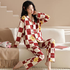 Новая красная клетчатая Пижама женские весенние и летние модели с принтом медведя можно носить на улице, удобная домашняя пижама - Product Image 5