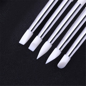 Lot de 5 stylos à ongles en silicone blanc et rouge, outils de sculpture 3D creux pour la conception d'ongles en gel - Product Image 2