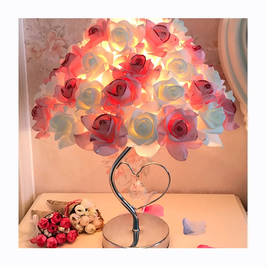 Nuovo tavolo europeo rosa fiore LED luce notturna comodino scrivania per la festa di nozze lampade decorazione per la casa lampada di lusso