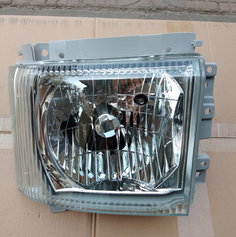 isuzu fvr headlight