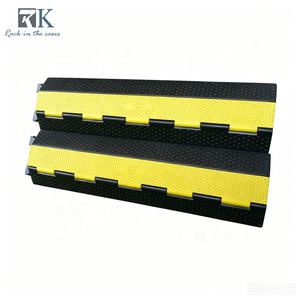 แผ่นยางป้องกันสายเคเบิลแบบหนา สำหรับงานกลางแจ้ง ปกป้องสายเคเบิลบนเวที - Product Image 1