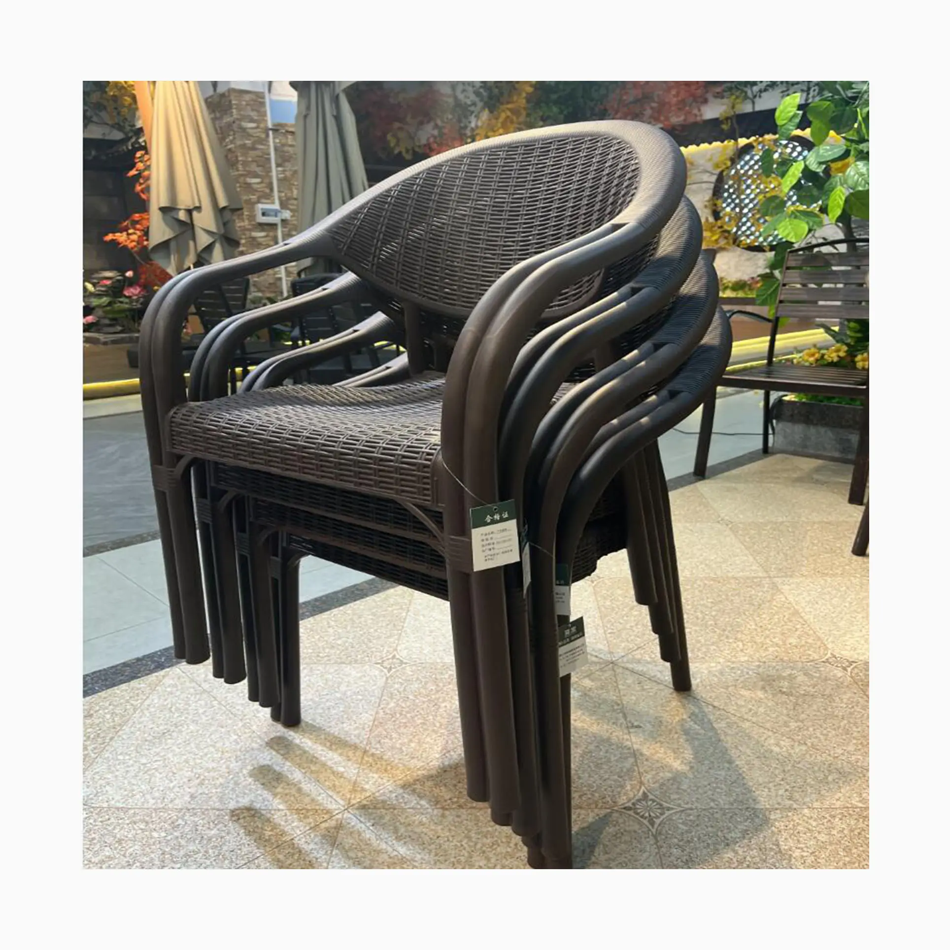 [Ücretsiz örnek] sıcak satış açık plastik sandalye yeni kalıp tasarımı güçlü kapasiteli kaliteli fabrika toptan fiyat