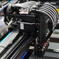 Machine de placement robotisée à 6 têtes LED flexibles pour la fabrication de robots, équipement SMT de placement et de montage de circuits imprimés