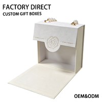 Boîte cadeau de luxe personnalisée en papier rigide blanc avec fermeture magnétique, poignée en cordon perlé, portable, pour bijoux, de qualité supérieure