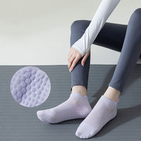 Chaussettes de yoga, Pilates et trampoline antidérapantes en coton et fibre de bambou, écologiques, avec logo personnalisé, sans coutures, à compression, pour le sport et la danse.
