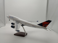 Modèle d'avion en résine réaliste, cadeau d'affaires, avion, avion à LED, Boeing 747, Delta Airlines, 1/150