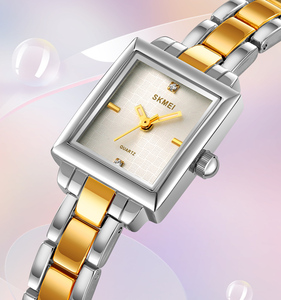 นาฬิกาควอตซ์ของผู้หญิงที่สง่างามหน้าปัดสี่เหลี่ยมผืนผ้าที่ละเอียดอ่อนนาฬิกาหรูหราพร้อมสายสแตนเลสตัวเรือนโลหะผสมกันน้ำ - Product Image 6