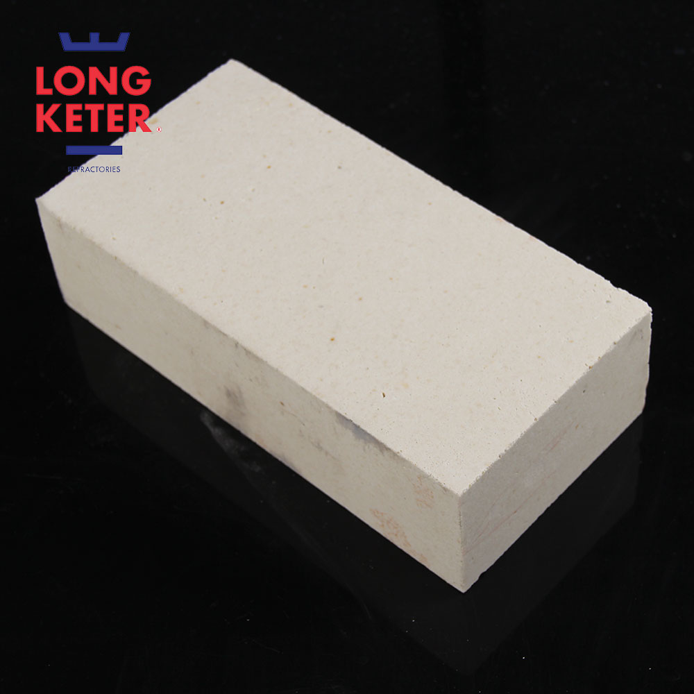 кварцевый кирпич. кирпич клиновой шб-45. герметик крафтул rf150. силикатный огнеупорный. кирпич из глинозема.