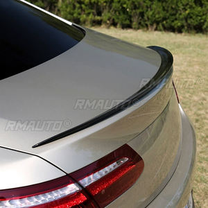 Pour Mercedes Benz Classe E Coupé C238 Spoiler de coffre arrière en fibre de carbone aspect carbone Déflecteur style E53 AMG M4 Noir brillant - Product Image 6