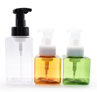 Flacon vide carré en PETG avec pompe mousse pour cosmétiques liquides, sérum et masques faciaux