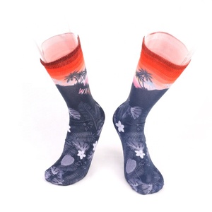 KANGYI Drôle Fou Nouveauté Imprimé motif personnalisé Tube Chaussettes 3D chaussettes - Product Image 2