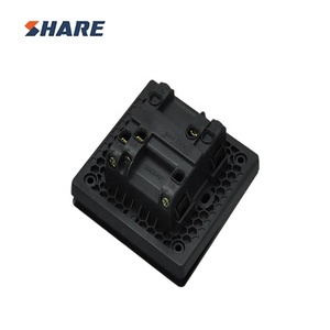 สวิตช์สองทางโครเมียม86*86มาตรฐานอังกฤษ/อังกฤษ - Product Image 5