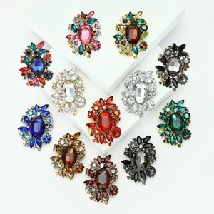 Broche Floral Oval de Cristal com Pedras Marquise e Strass para Lapelas e Lenços Femininos, 67x50mm, 12 Cores - Product Image 2
