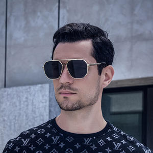 Lunettes de soleil rétro personnalisées unisexe, verres PC UV400, monture noire, style Instagram, tendance, lunettes transfrontalières - Product Image 1