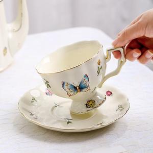 Ensemble théière et tasses à <span class=keywords><strong>café</strong></span> en céramique style rétro européen, motif papillon crème, bord doré, vaisselle de thé de l'après-midi, cadeau - Product Image 5