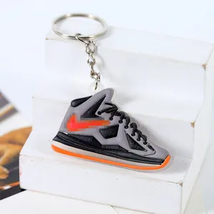 Bán Buôn Chất Lượng Cao 3D Mini Sneaker Keychain Jordan 1 Giày Móc Khóa Cao Su